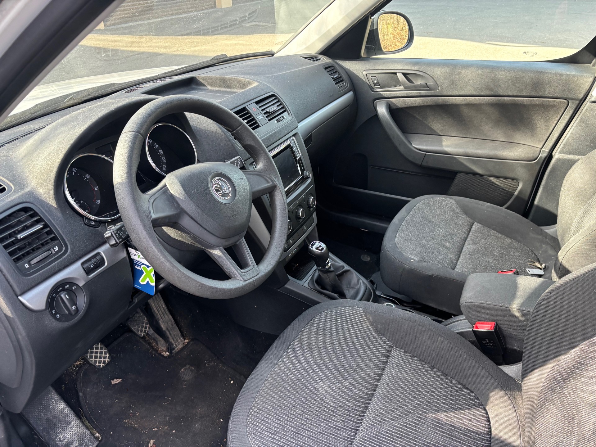 SKODA Yeti 1.4 TSI Active 4x4-image-3