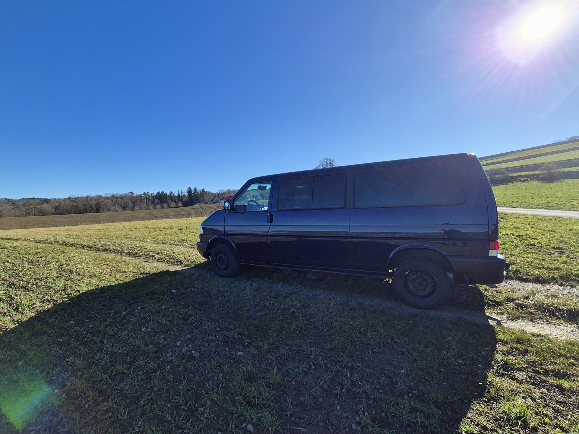 VW T4 Caravelle 2.5TDI ABS-image-2