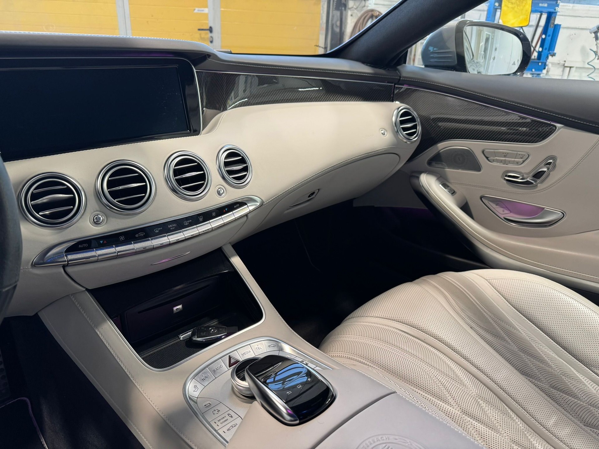 MERCEDES-BENZ S 63 AMG Coupé 4Matic Speedshift MCT-image-6