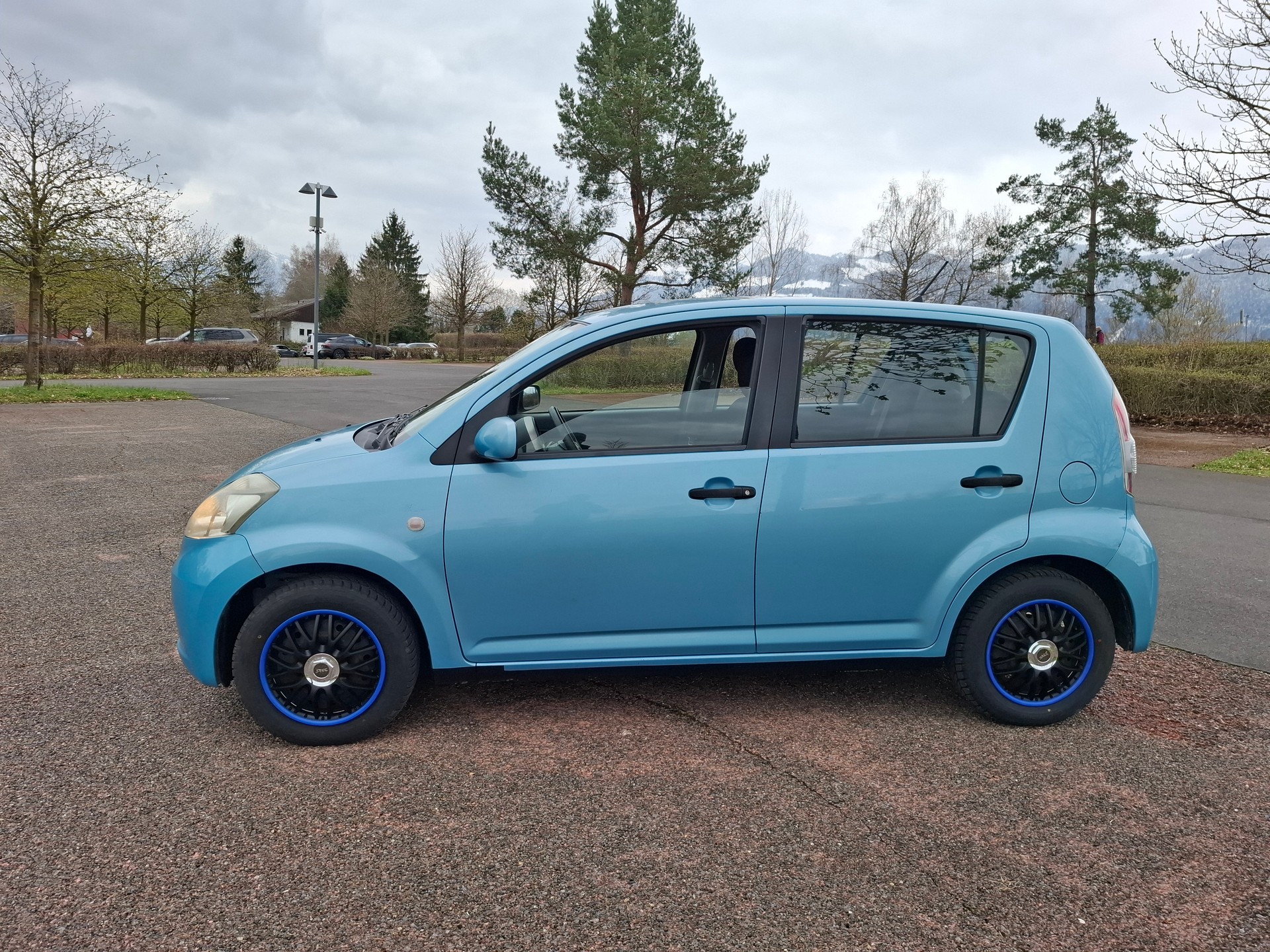 DAIHATSU Sirion 1.3 eco-4WD-image-3