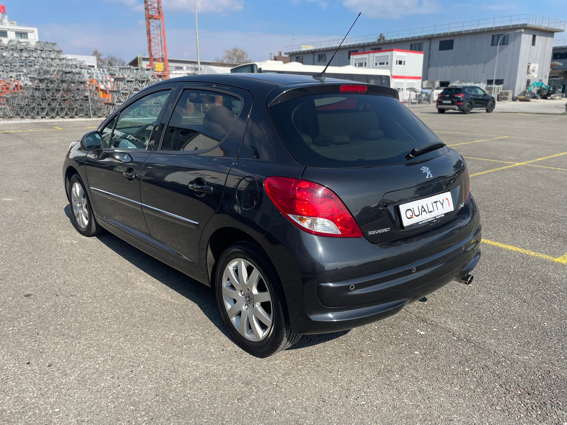 PEUGEOT 207 1.6 16V Sport Automatic-image-6