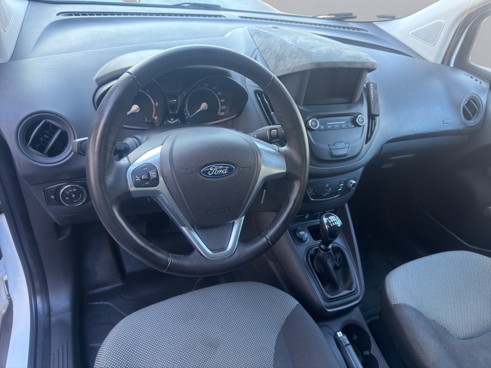 FORD Transit Courier Van 1.5 EcoBlue Basis-image-10