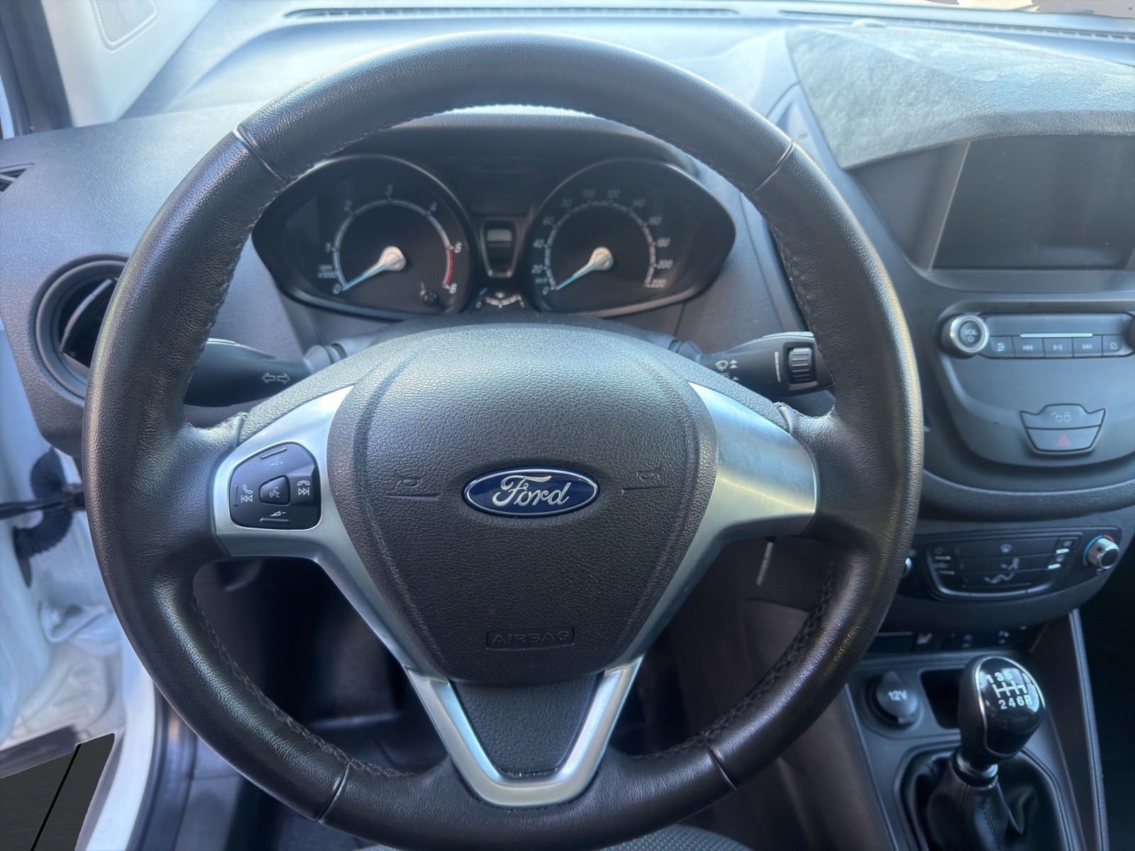 FORD Transit Courier Van 1.5 EcoBlue Basis-image-9