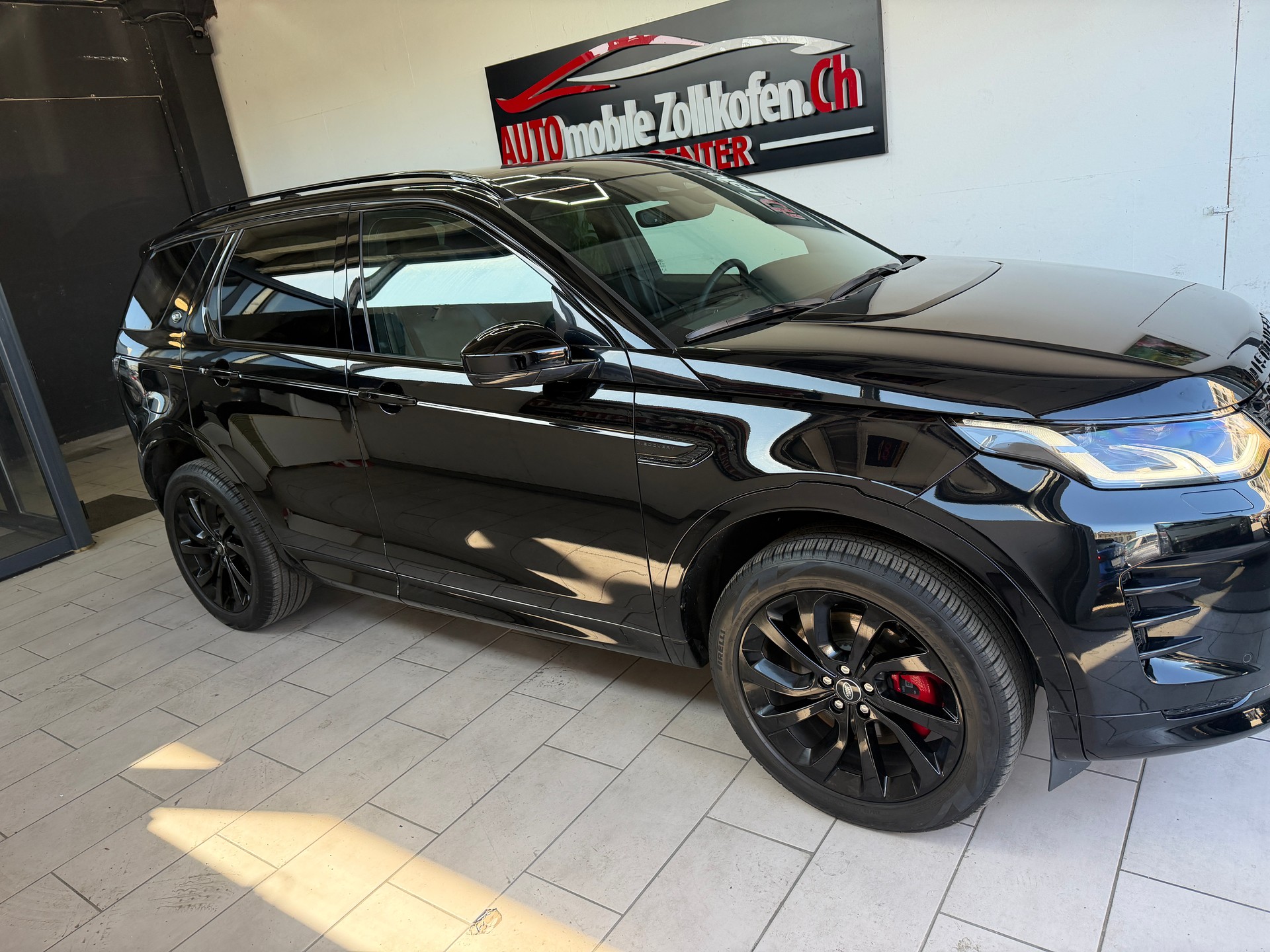 LAND ROVER Discovery Sport R Dyn P250 2.0 Si4 MHEV SE AT9-image-3