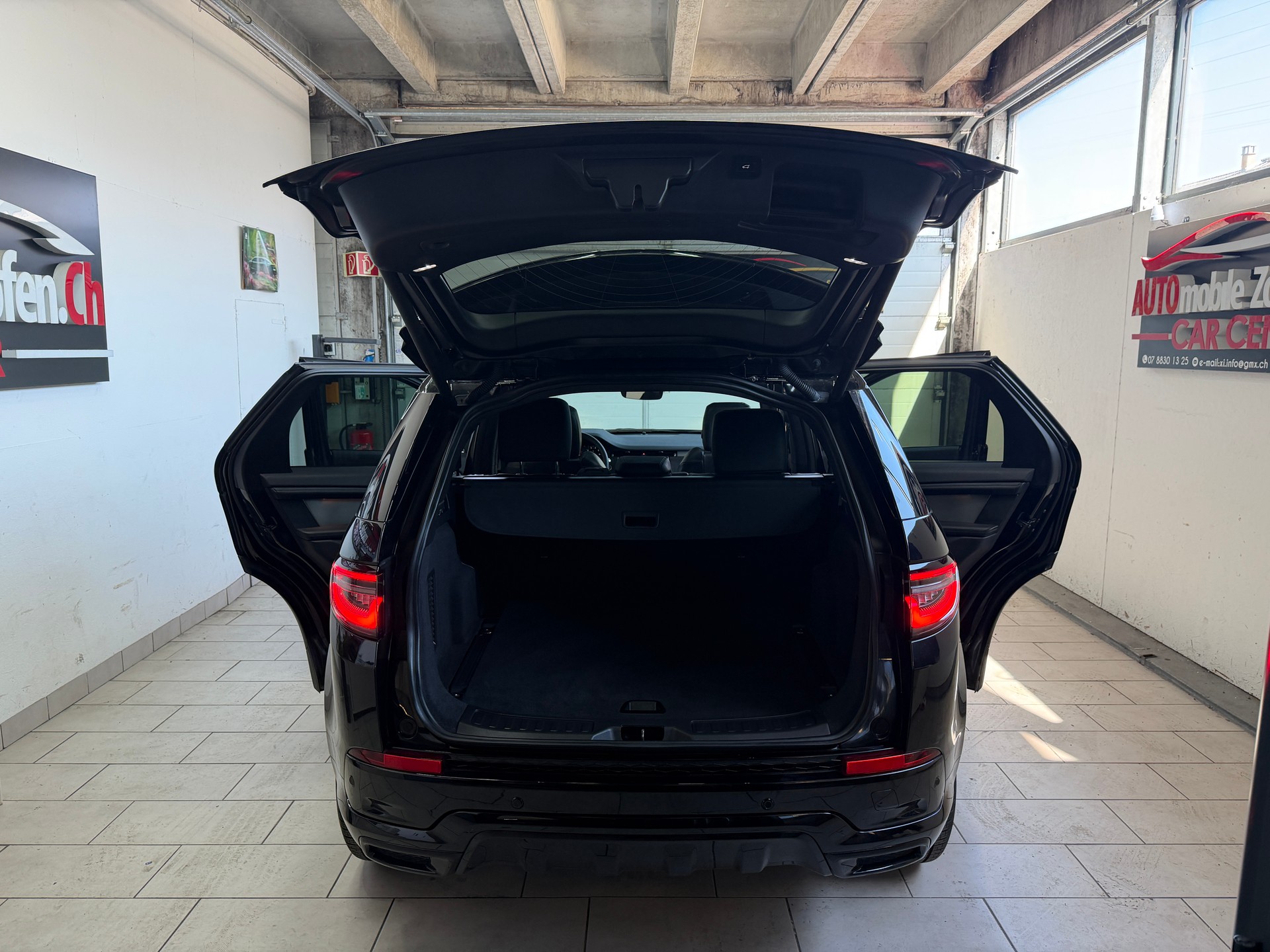 LAND ROVER Discovery Sport R Dyn P250 2.0 Si4 MHEV SE AT9-image-7