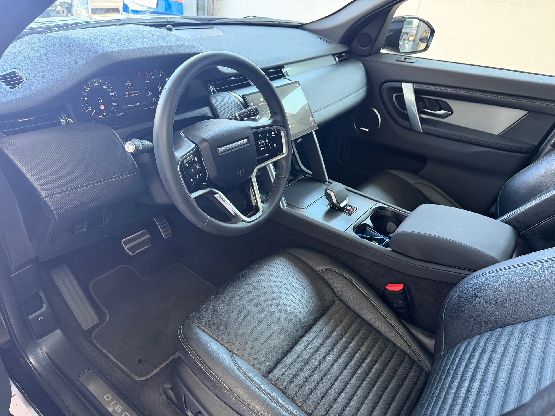 LAND ROVER Discovery Sport R Dyn P250 2.0 Si4 MHEV SE AT9-image-13