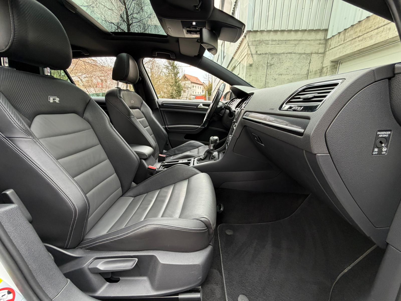 VW Golf 2.0 TSI R 4Motion DSG-image-16