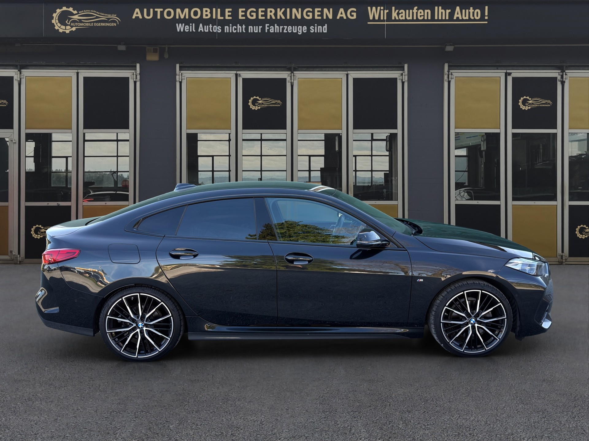 BMW 218i Gran Coupé M Sport-image-3