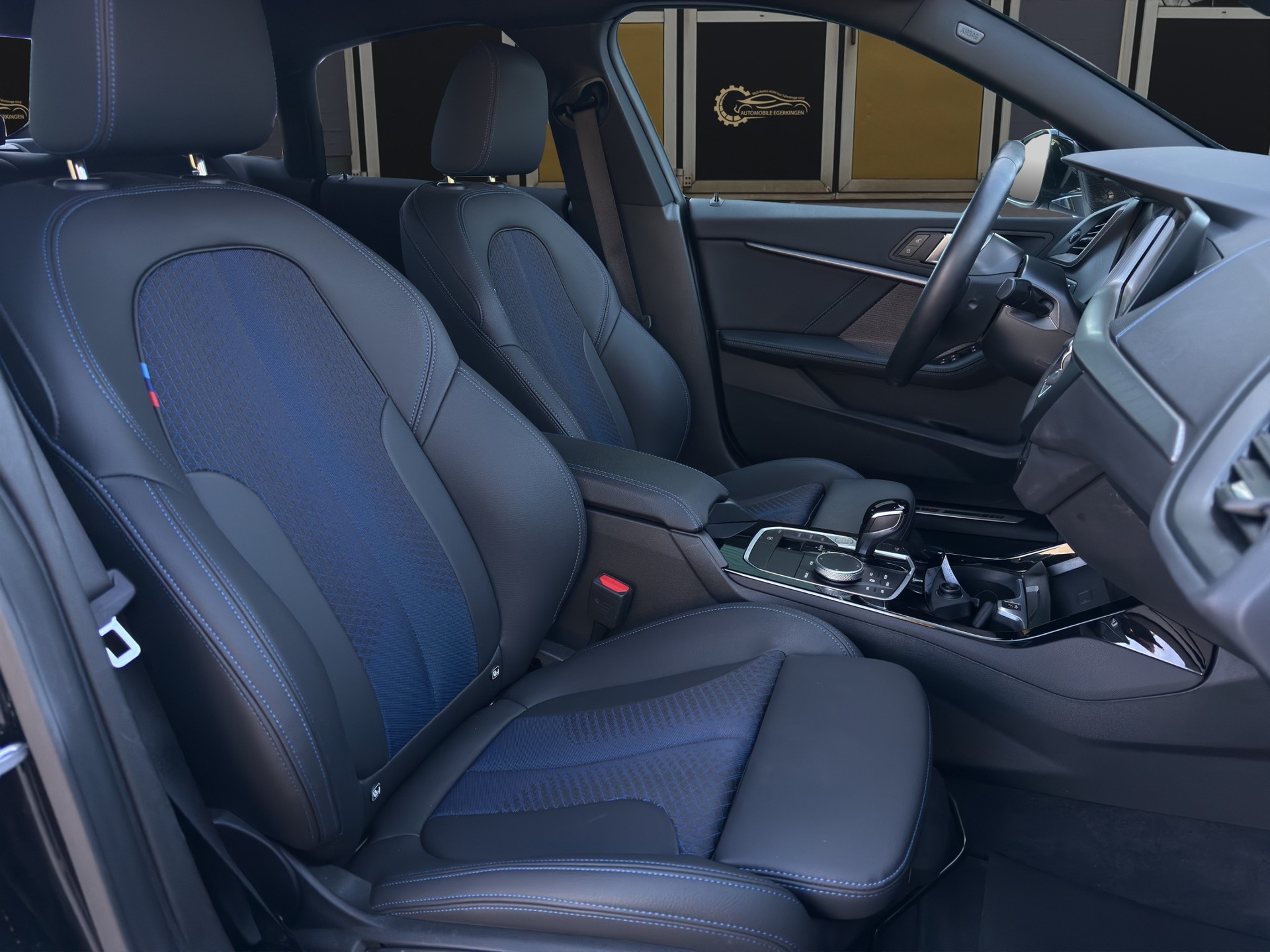 BMW 218i Gran Coupé M Sport-image-9