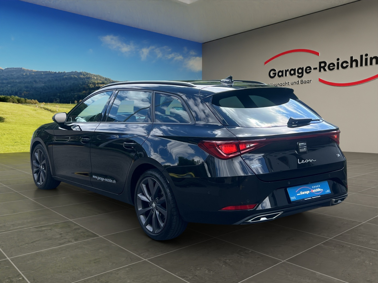SEAT Leon ST 1.5 eTSI 150 FR DSG-image-2