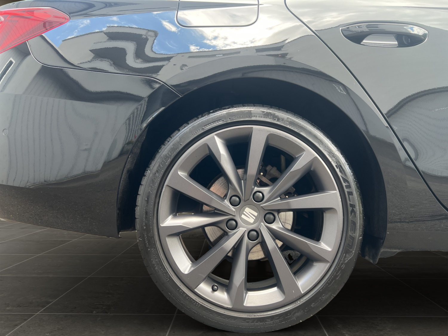 SEAT Leon ST 1.5 eTSI 150 FR DSG-image-25