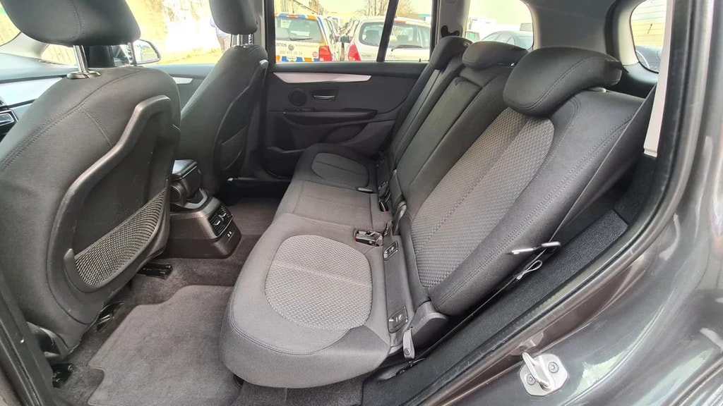 BMW 218d xDrive Gran Tourer Steptronic ** Gr-Navi ** Sitzheizung ** PDC V+H ** DAB-Radio ** Frisch Ab MFK & Service **-image-15