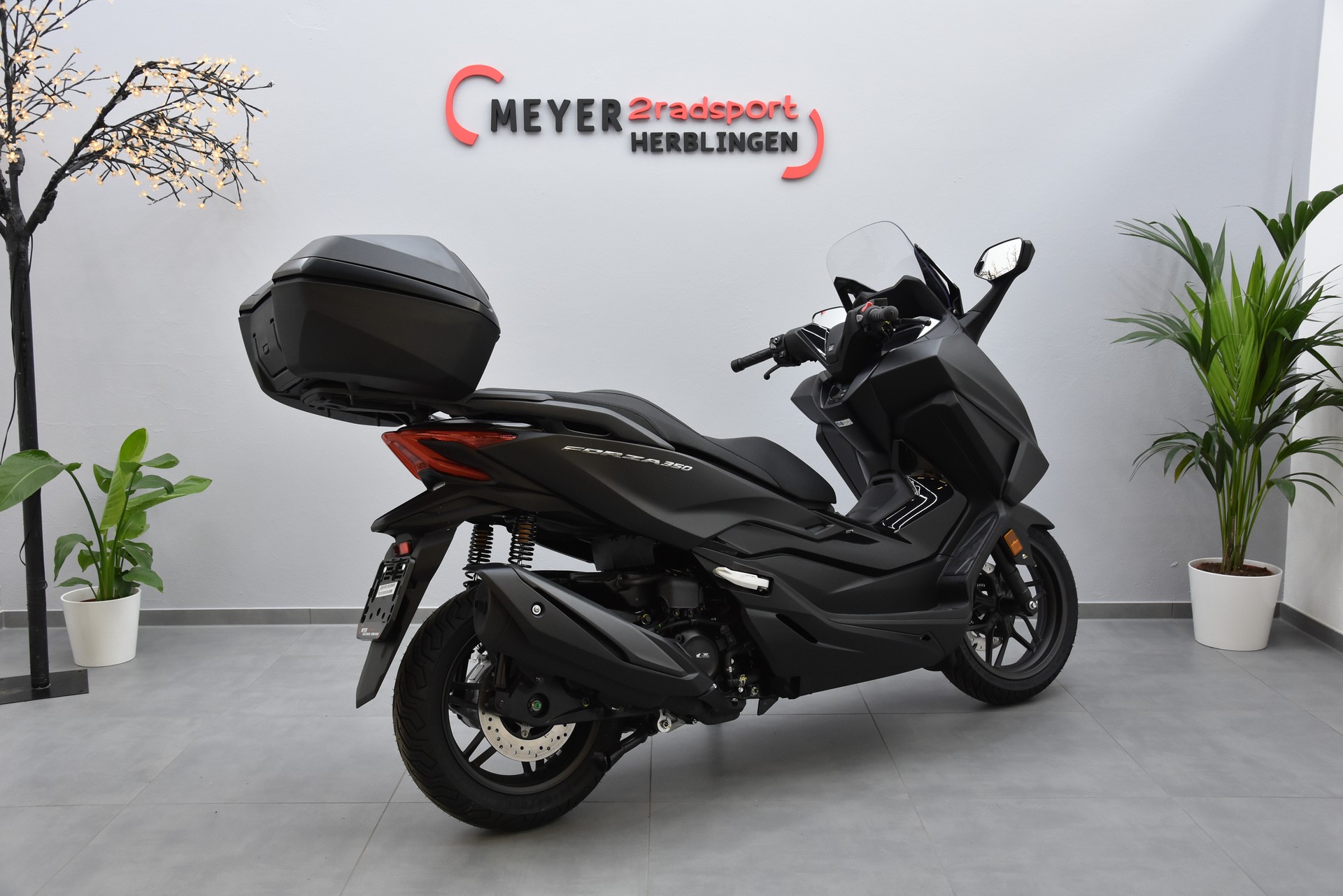 HONDA NSS 350 Smart Top Box-image-5