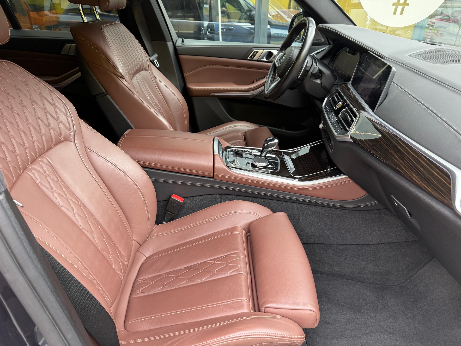 BMW X5 xDrive M50d Steptronic-image-12