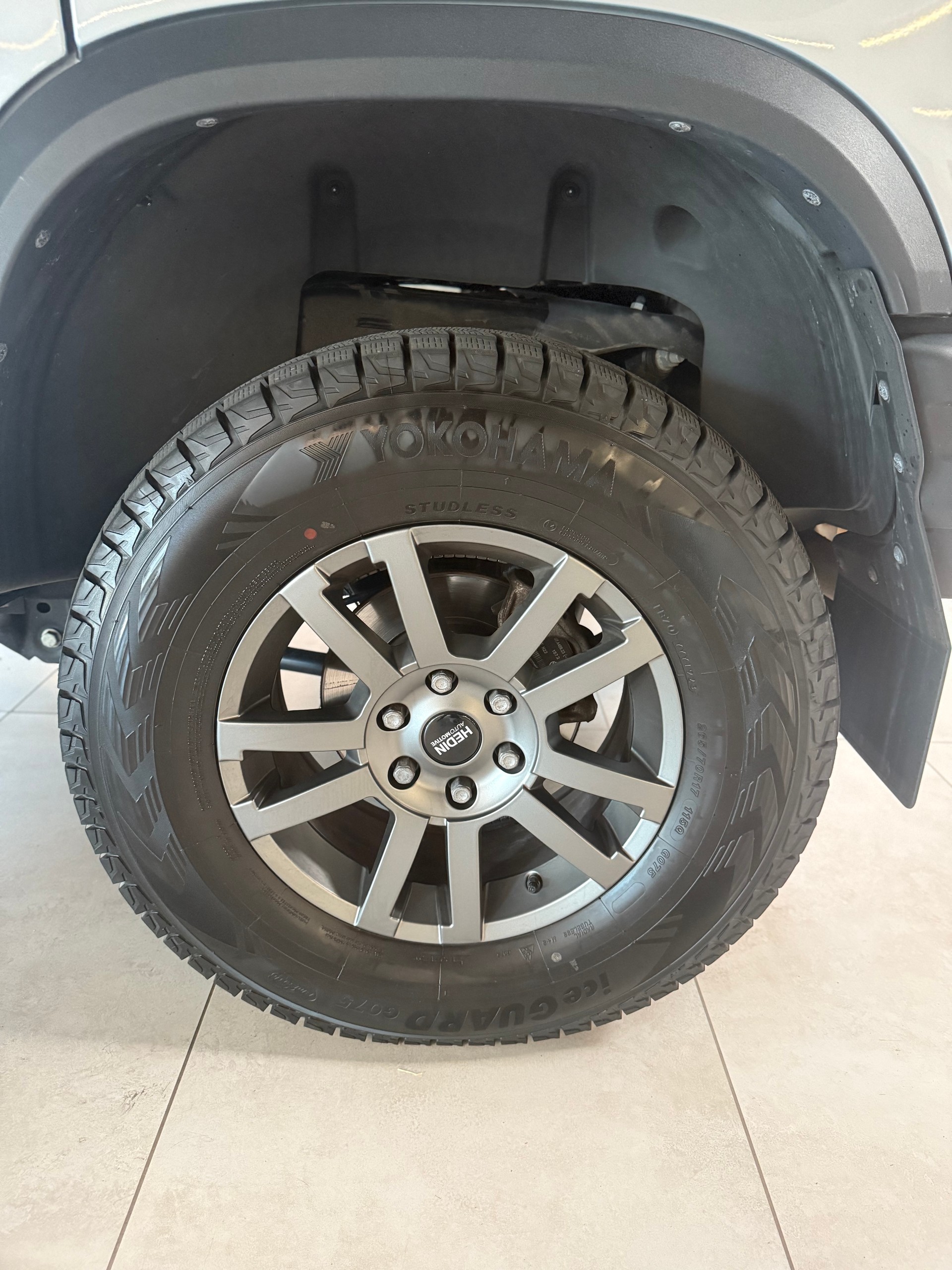 INEOS Grenadier 3.0D Fieldmaster Edition-image-7