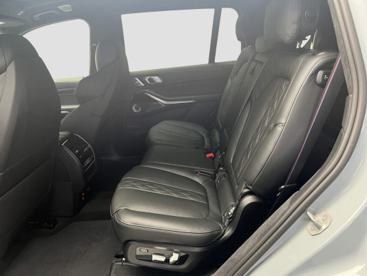 BMW X7 xDr 48 M60i M Sp. Pro-image-9
