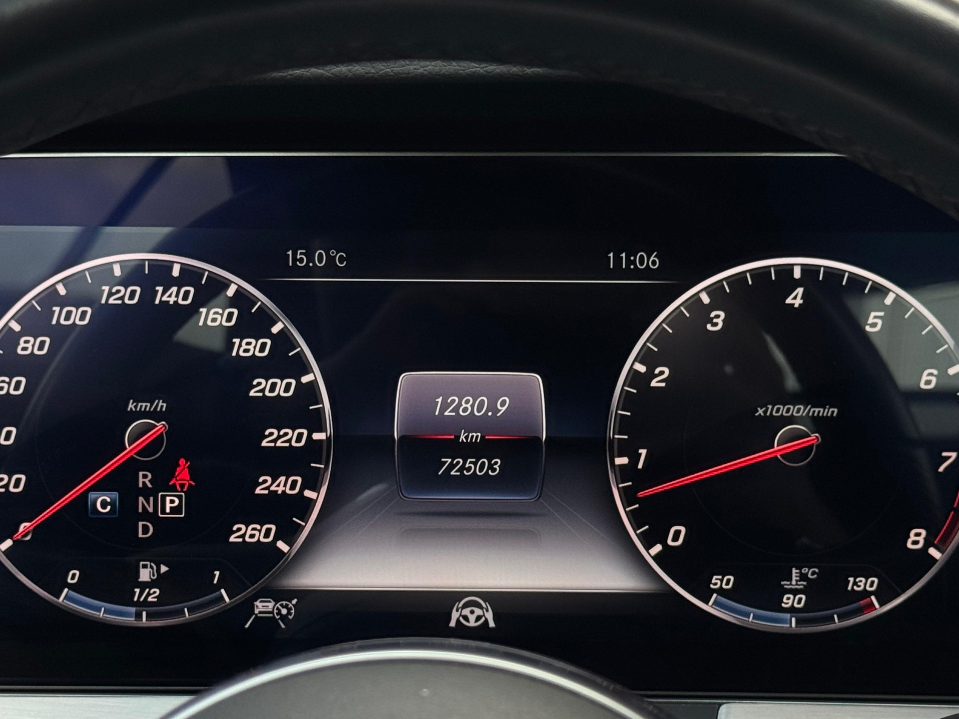 MERCEDES-BENZ E 450 Cabriolet AMG Line 4 Matic 9G-Tronic-image-14