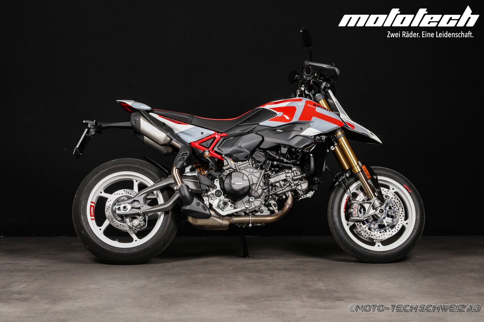 DUCATI Hypermotard V2 SP
