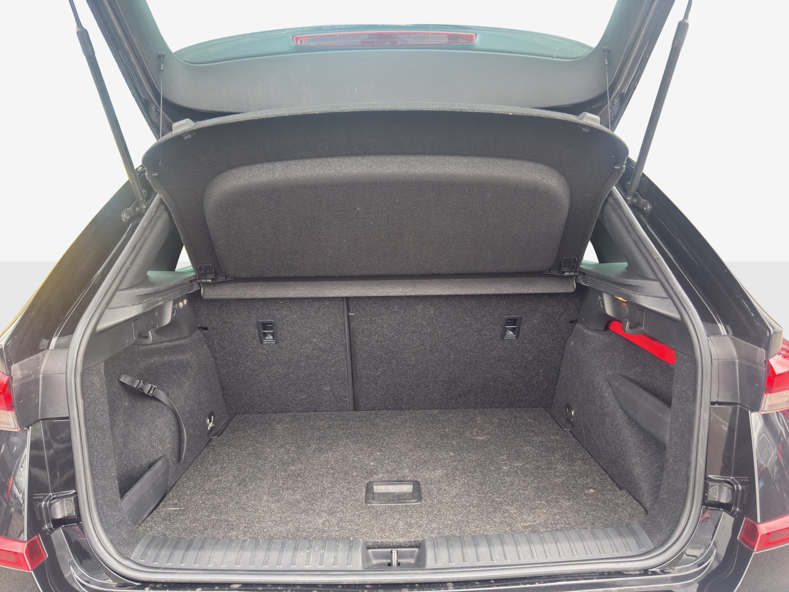 SKODA Kamiq 1.0 TSI Selection DSG-image-12