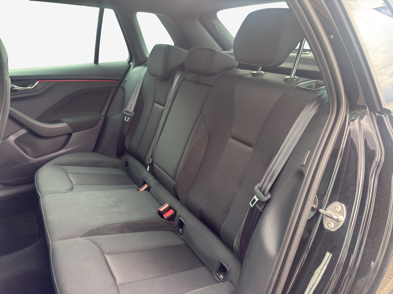 SKODA Kamiq 1.0 TSI Selection DSG-image-11