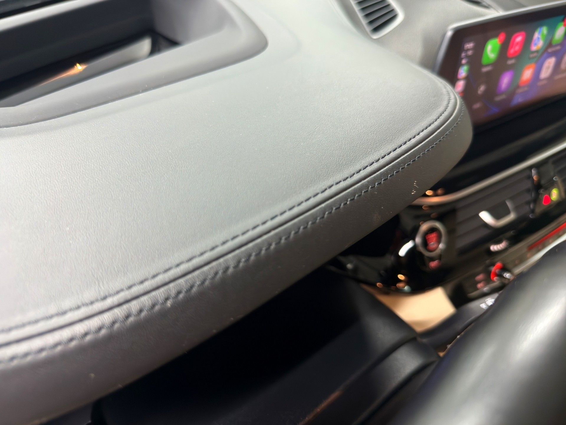 BMW M550d xDrive Touring Steptronic-image-29