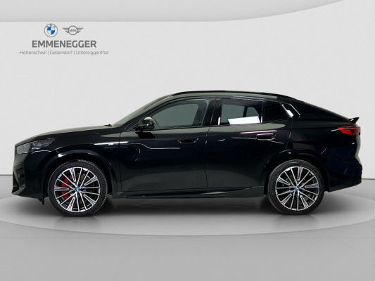 BMW iX2 xDrive 30 M Sport Pro-image-1