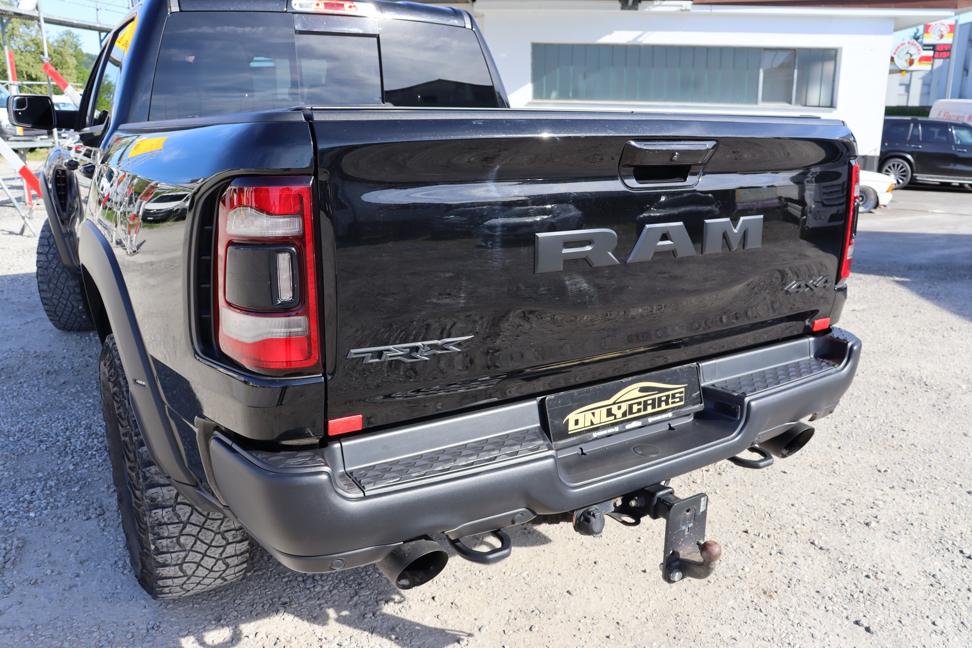DODGE RAM TRX-image-13