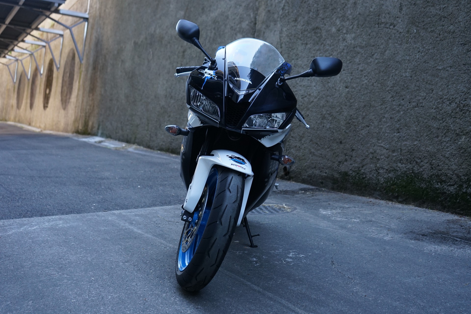 HONDA CBR 600 RR Limited Edition-image-2