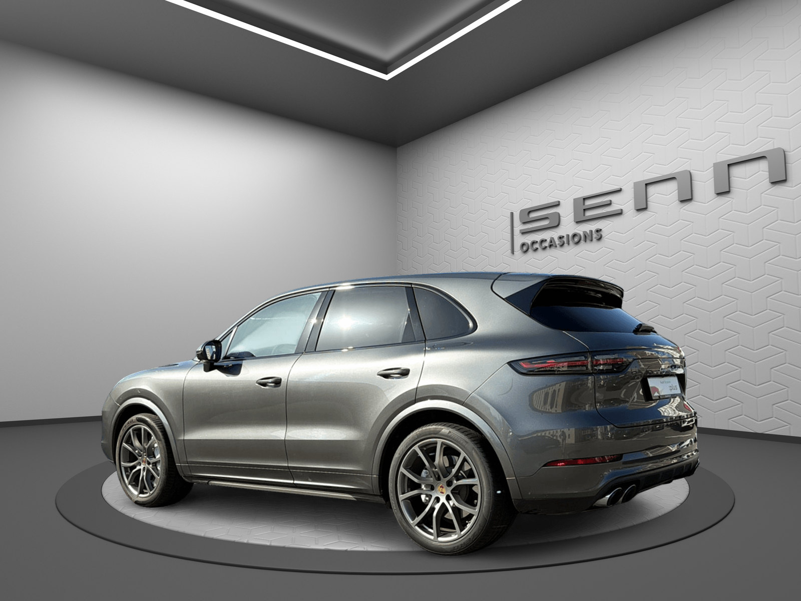 PORSCHE Cayenne Turbo-image-3