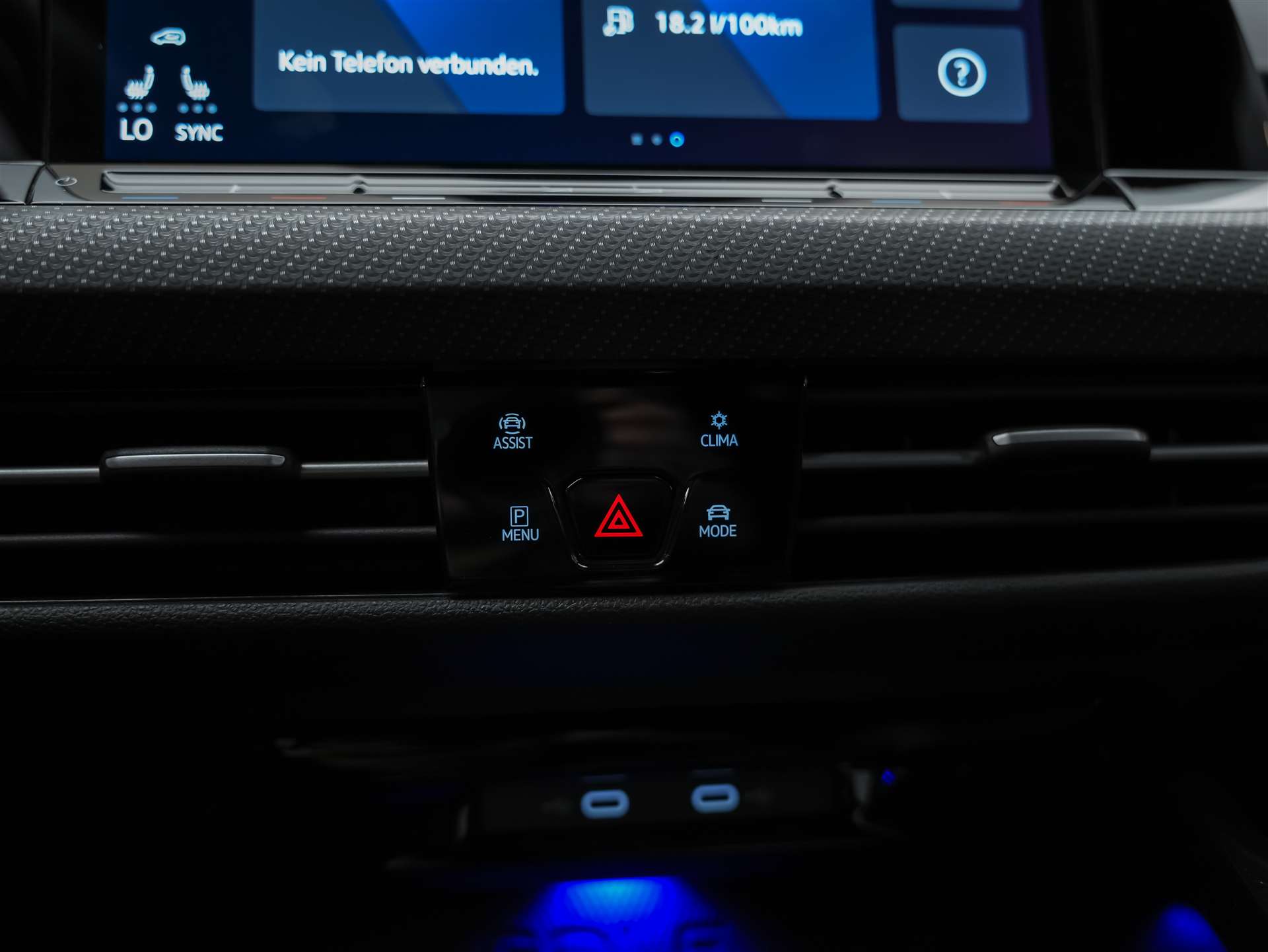 VW Golf VIII 2.0 TSI R Performance DSG 4motion *Abstandsregler*Lenkrad Heizung*Sitzheizung*-image-24