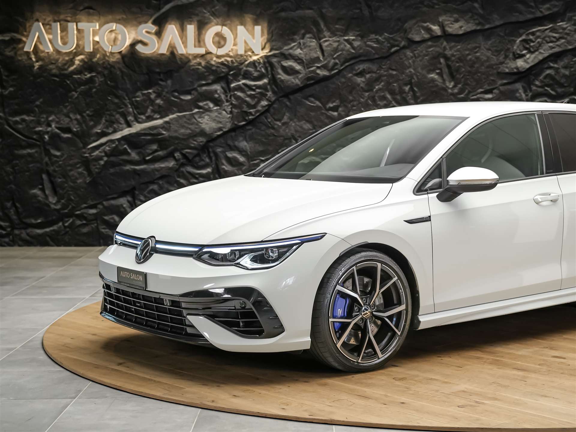VW Golf VIII 2.0 TSI R Performance DSG 4motion *Abstandsregler*Lenkrad Heizung*Sitzheizung*-image-14
