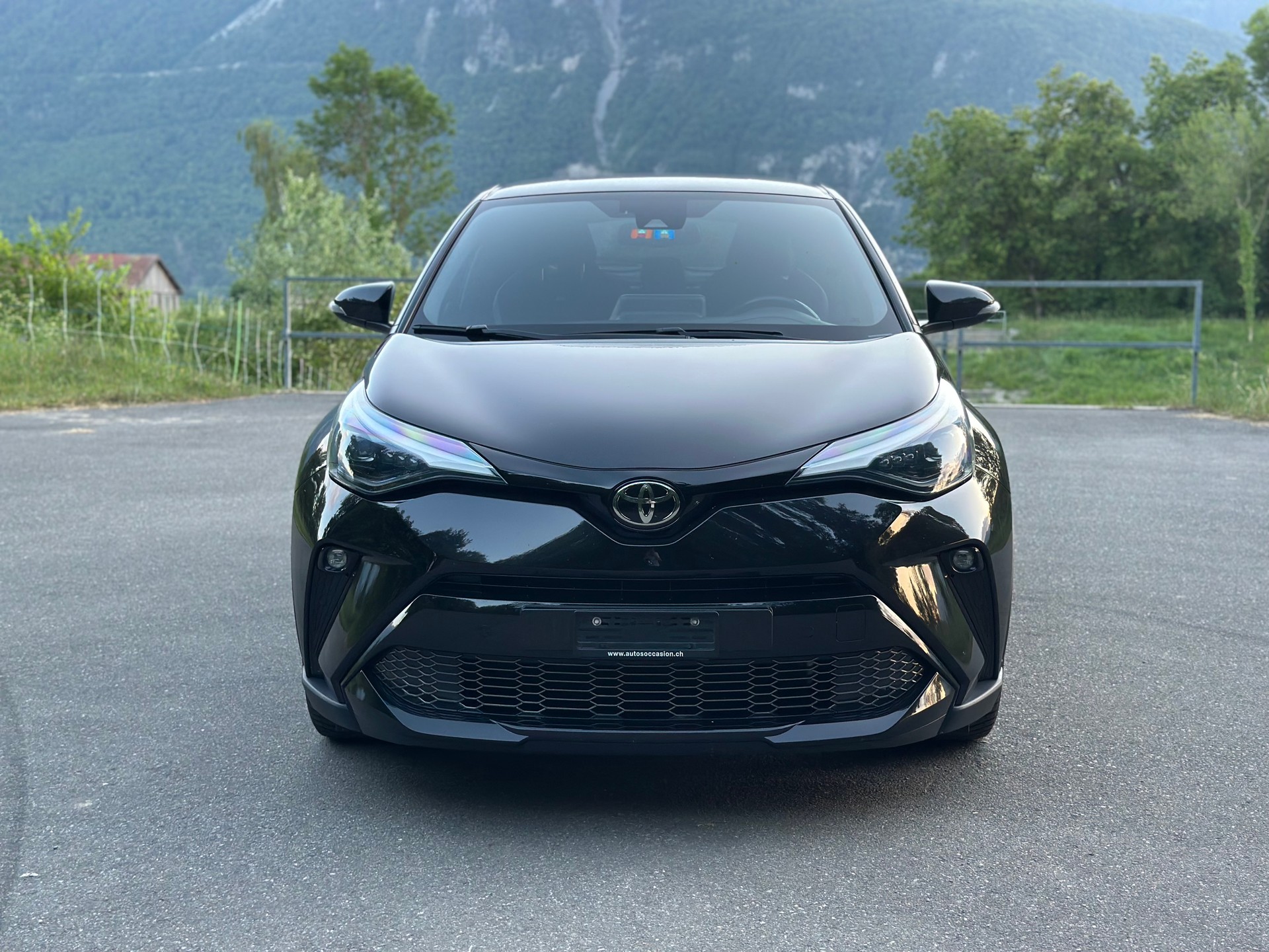 TOYOTA C-HR 2.0 HSD CVT GR Sport-image-5