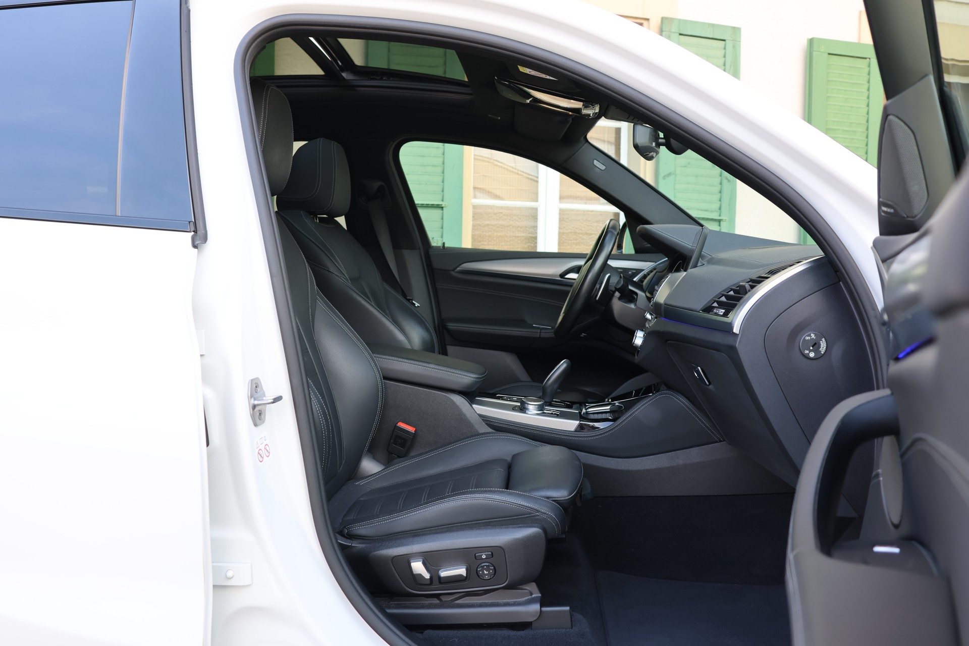 BMW X4 M40i Steptronic-image-10