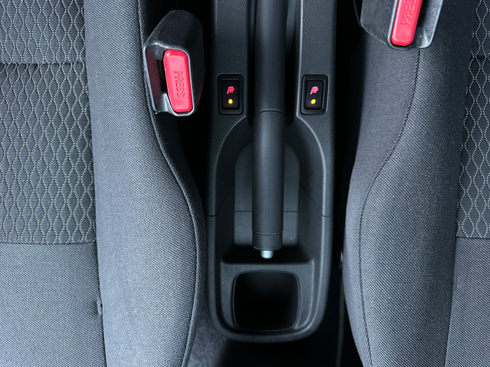 SUZUKI Splash 1.2i 16V GL Sergio Cellano Automatic-image-23