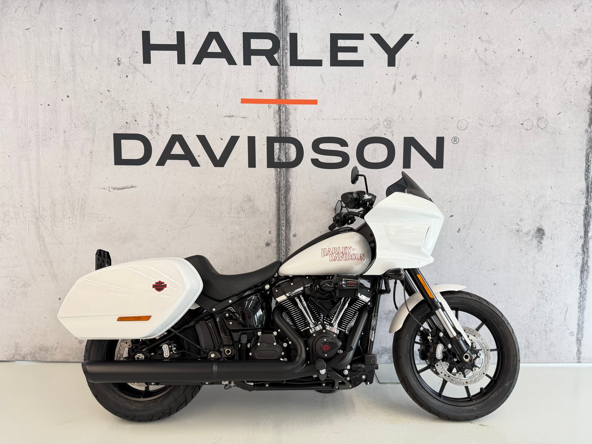 HARLEY-DAVIDSON FXLRST Low Rider ST 117