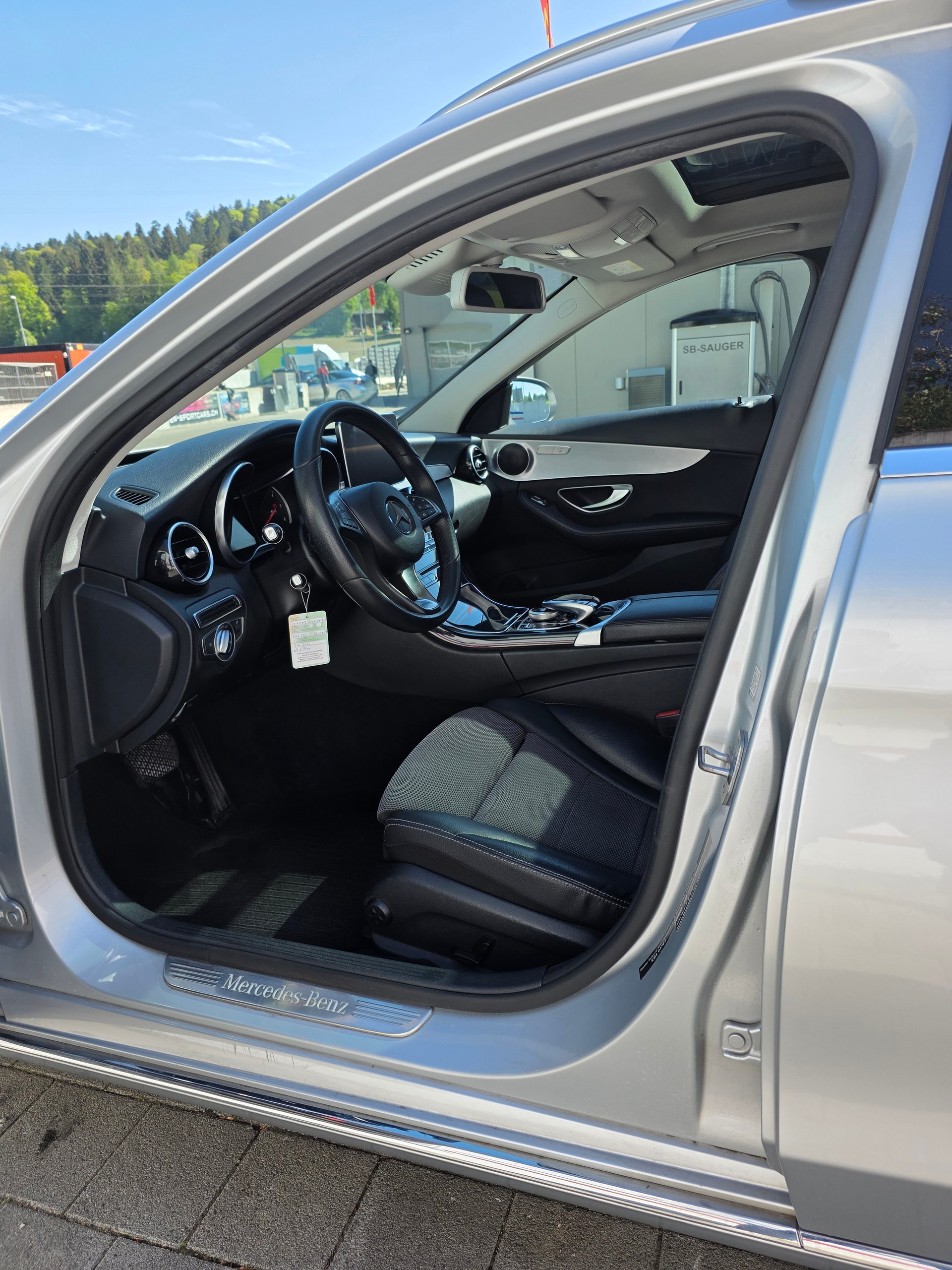 MERCEDES-BENZ C 220 d-image-5