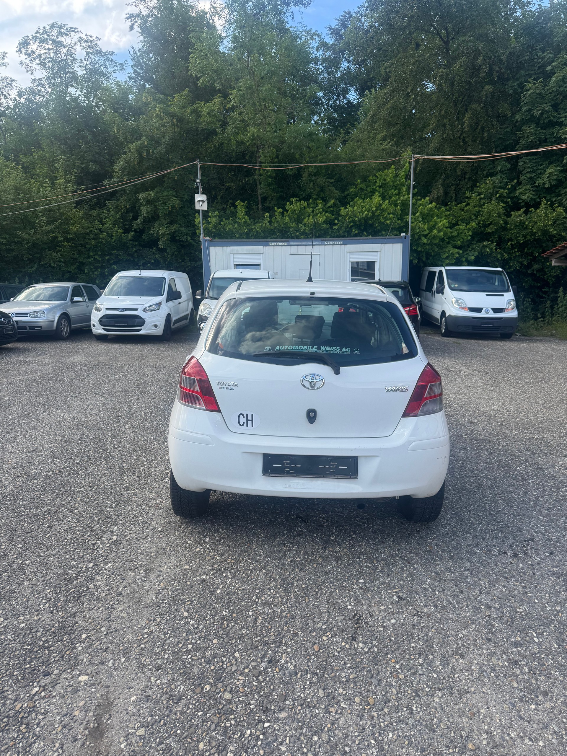 TOYOTA Yaris 1.33 Linea Sol-image-6