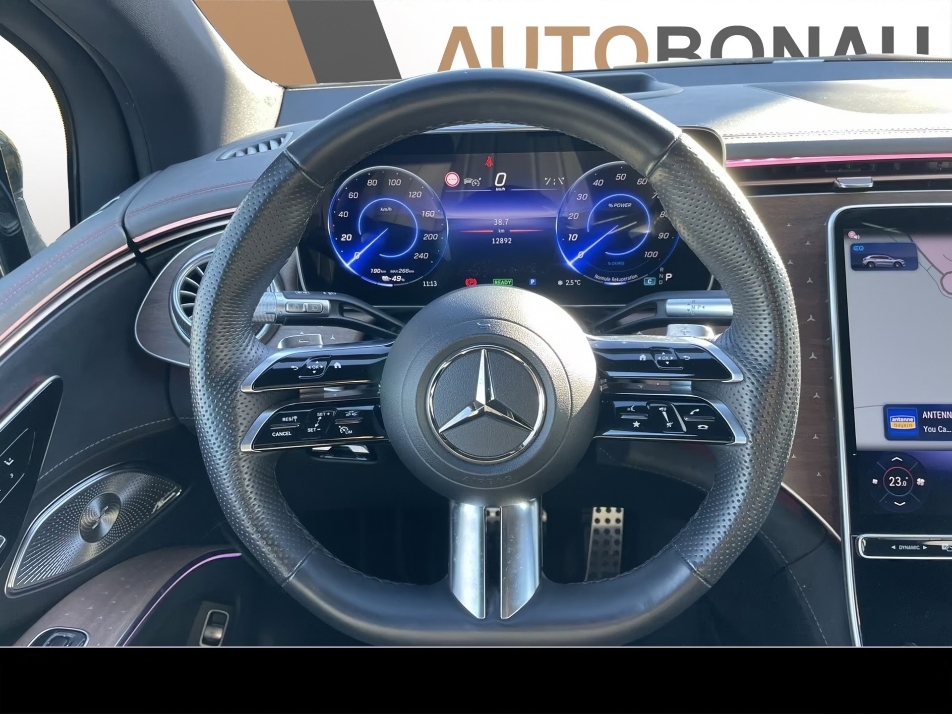 MERCEDES-BENZ EQS SUV 450 4Matic AMG Line Premium-image-11