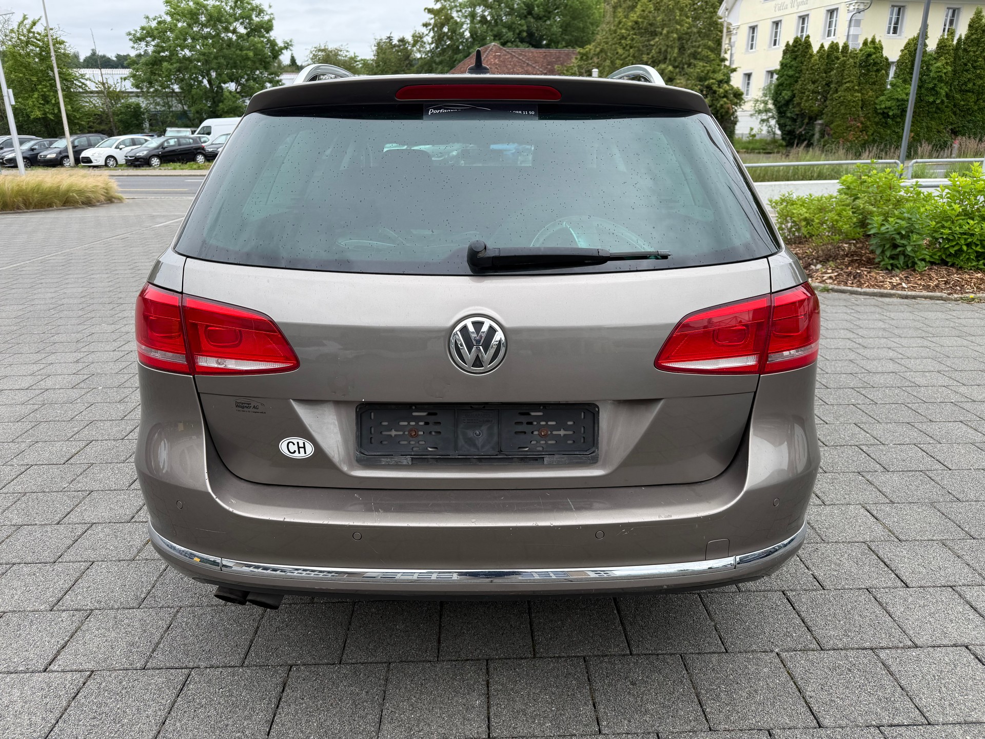 VW Passat Variant 2.0 TSI Comfortline DSG-image-5