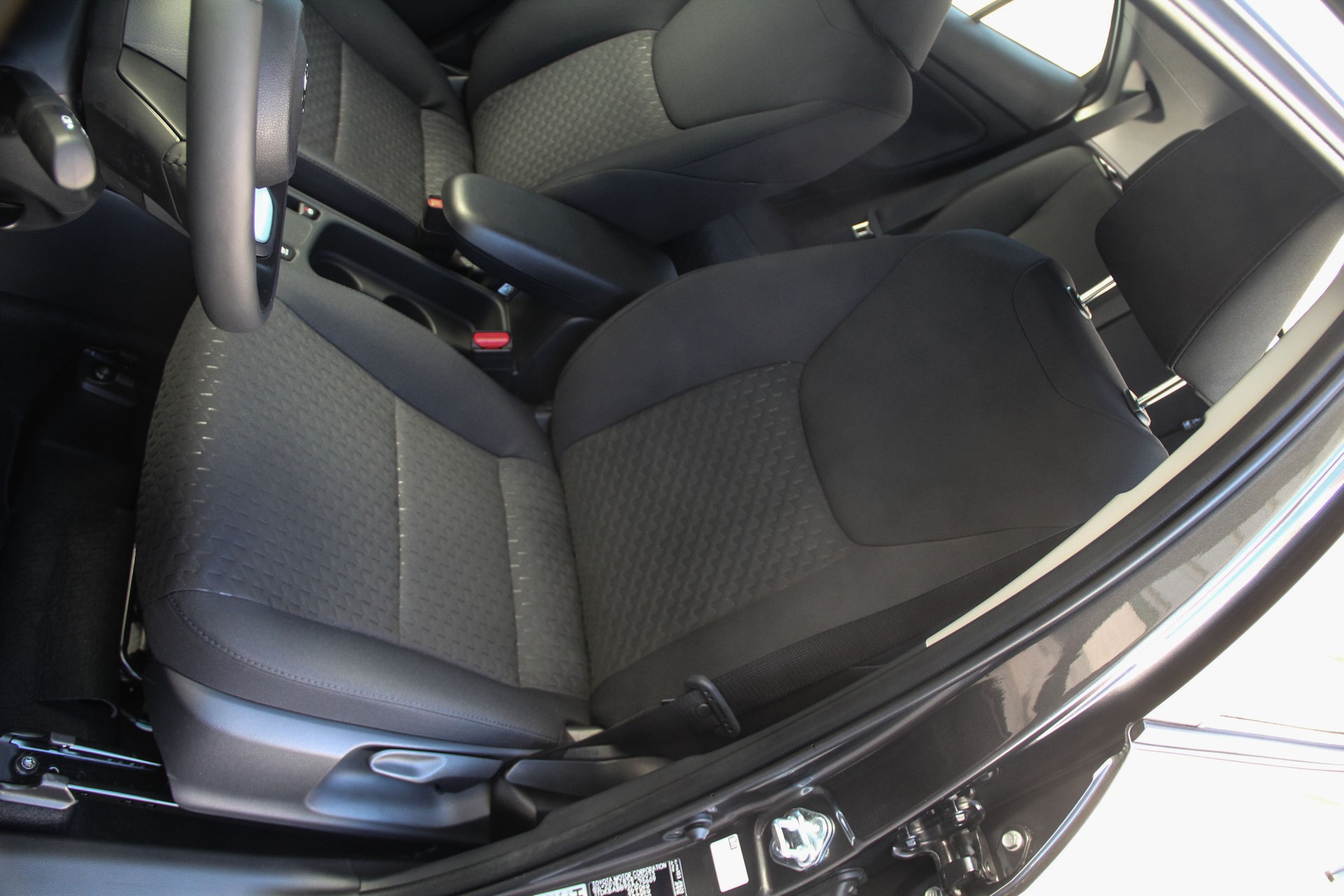 TOYOTA Yaris Cross 1.5 Comfort AWDi e-CVT 130 🇯🇵 ⭐⭐⭐⭐⭐-image-6