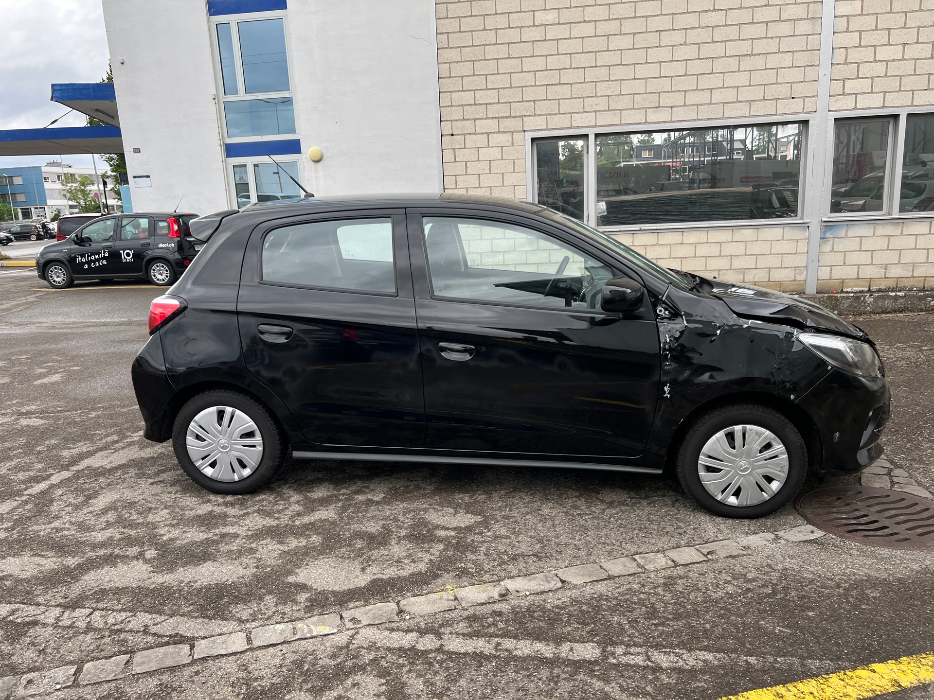 MITSUBISHI Space Star 1.2 CVT Intense-image-3
