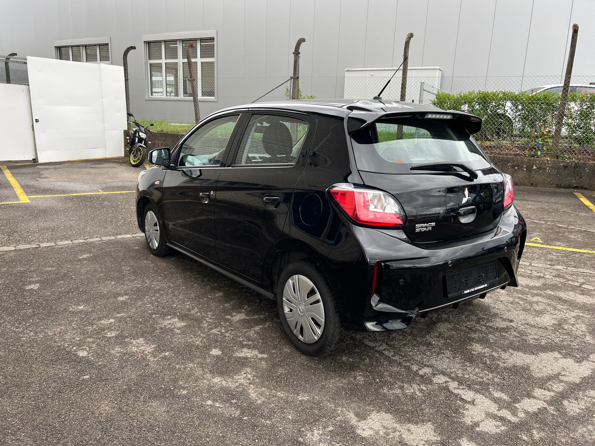 MITSUBISHI Space Star 1.2 CVT Intense-image-6