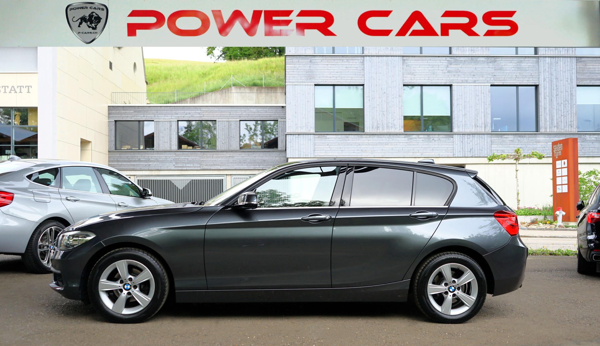 BMW 118i Sport Line Steptronic-image-2