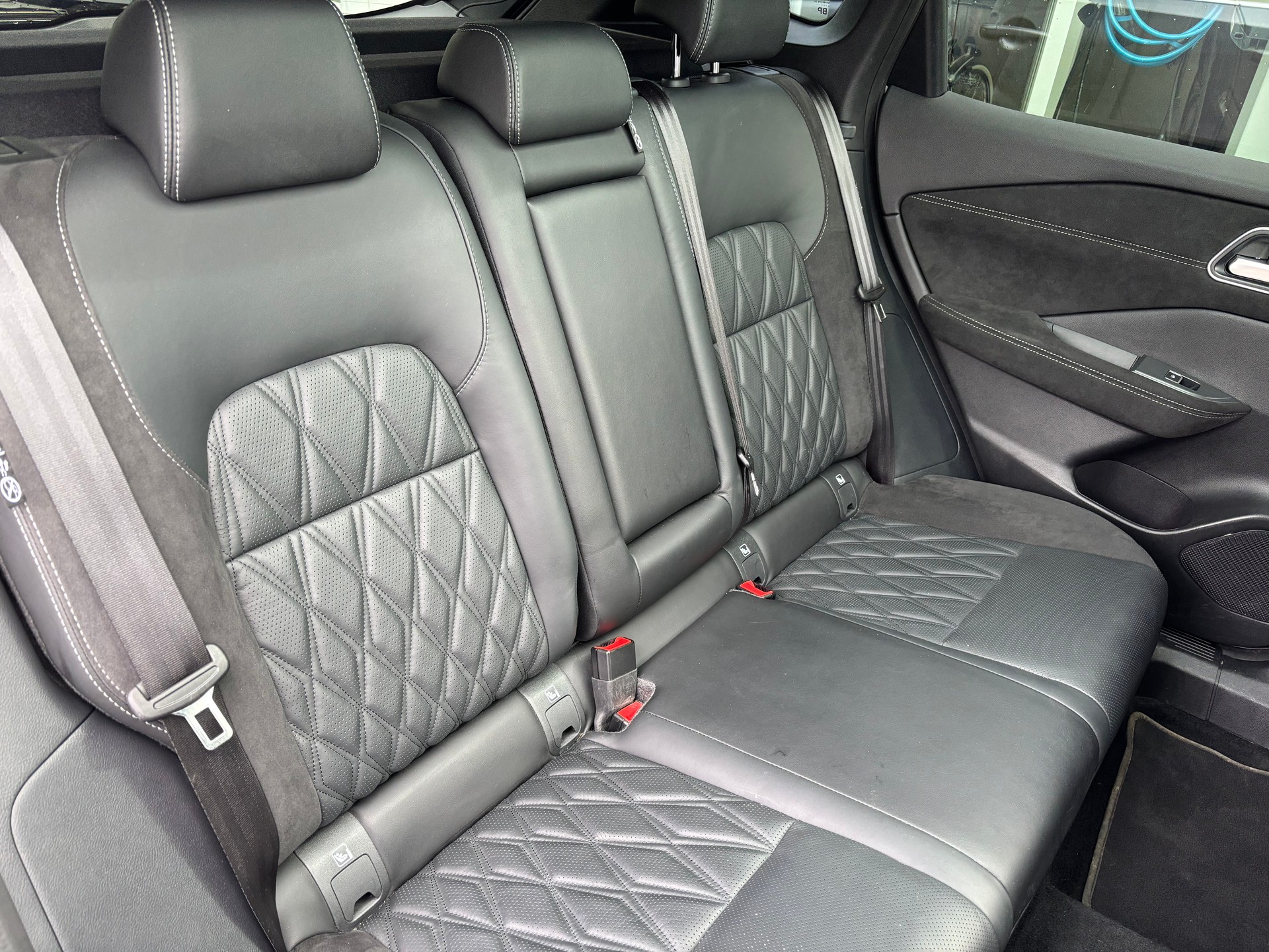 NISSAN Qashqai 1.3 MHEV Tekna+ 4x4-image-6