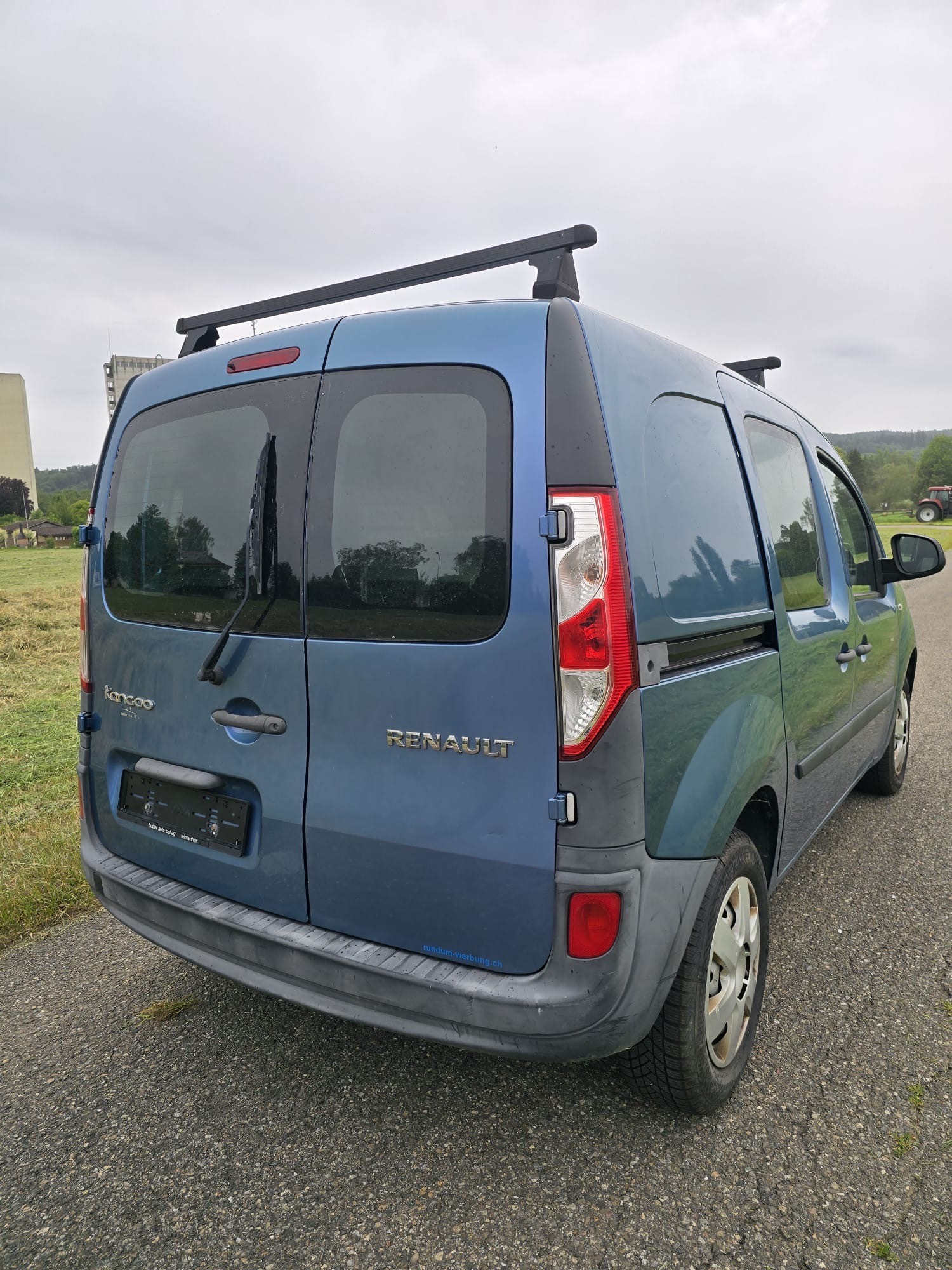 RENAULT Kangoo Medium dCi 90 Access-image-4