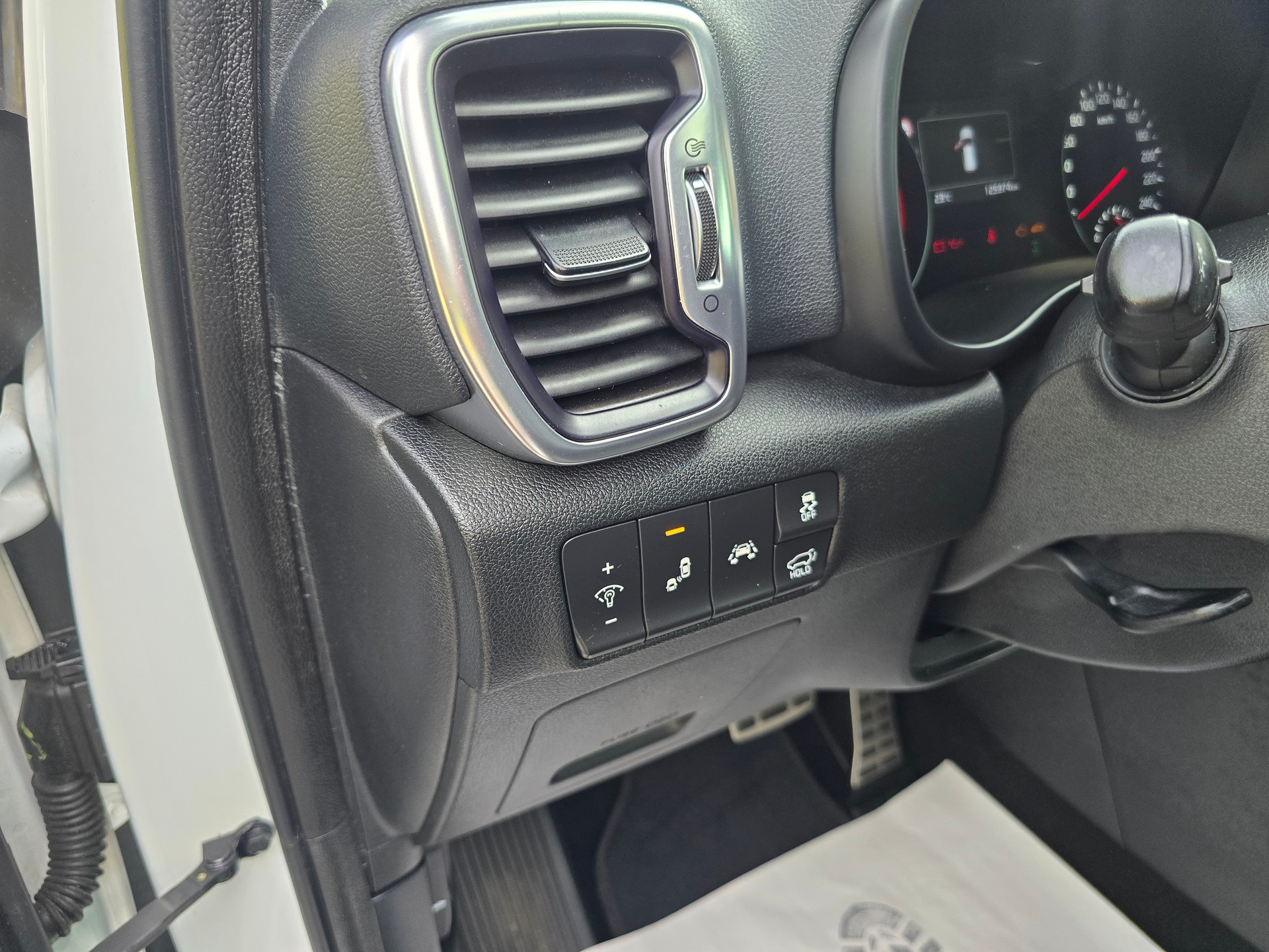KIA Sportage 2.0CRDi Style GT Line 4WD Automat-image-20