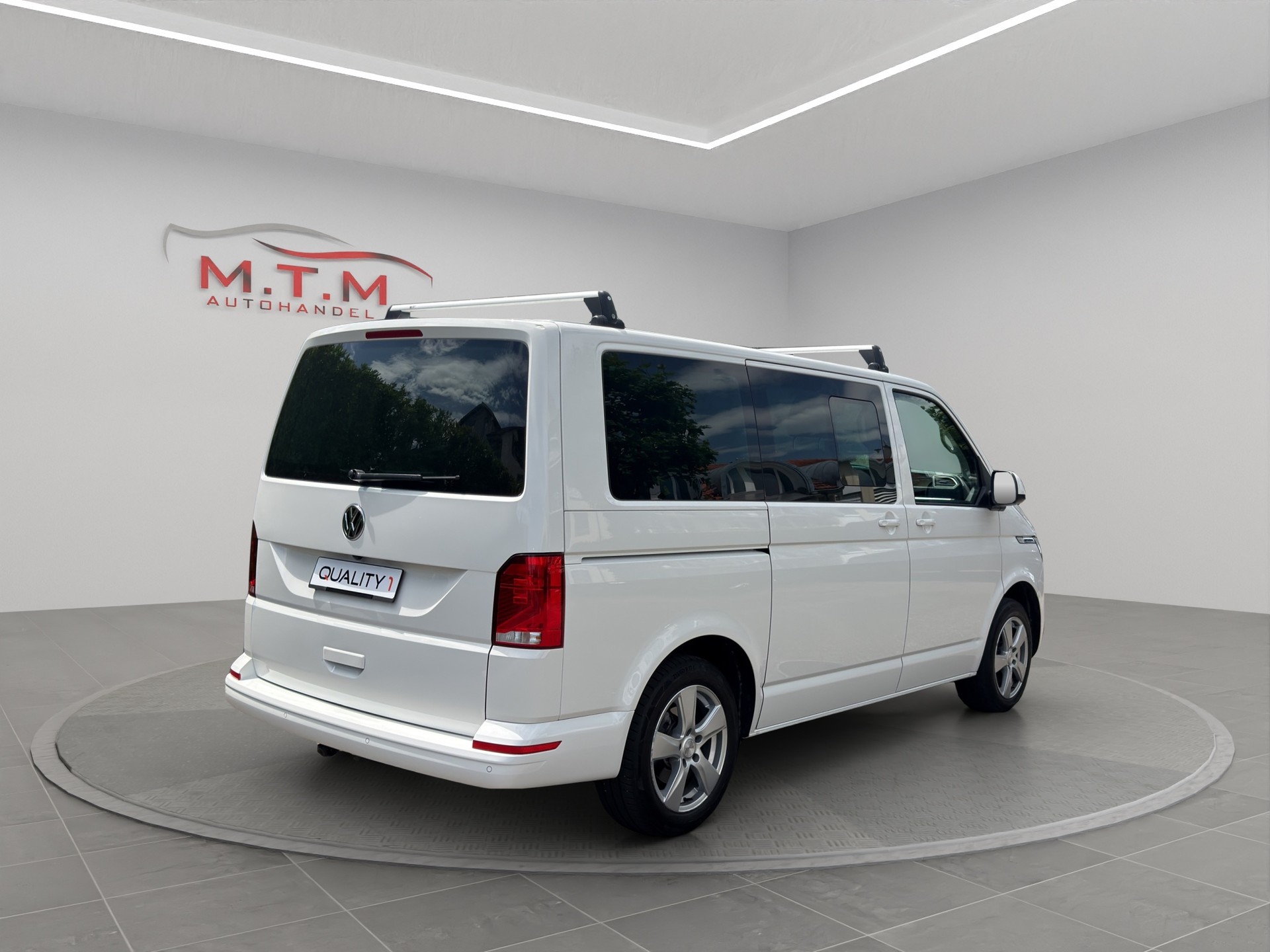VW T6.1 Multivan 2.0 TDI Comfortline 4Motion DSG-image-11