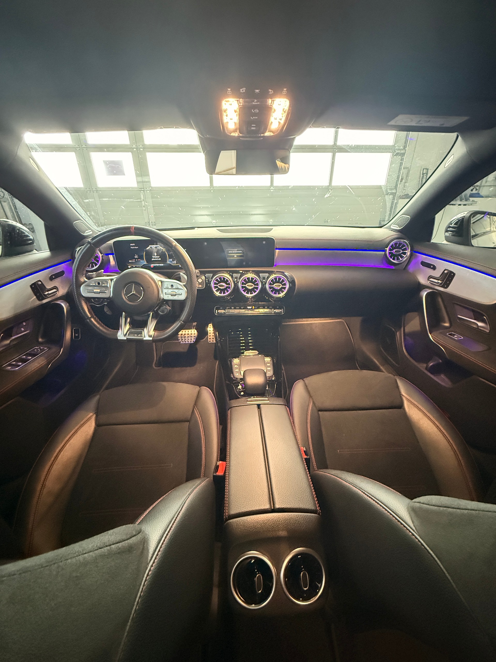 MERCEDES-BENZ CLA Shooting Brake 35 AMG 4Matic 7G-DCT-image-22