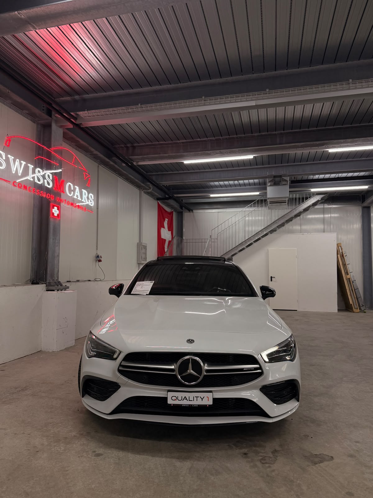 MERCEDES-BENZ CLA Shooting Brake 35 AMG 4Matic 7G-DCT-showroom-element-1