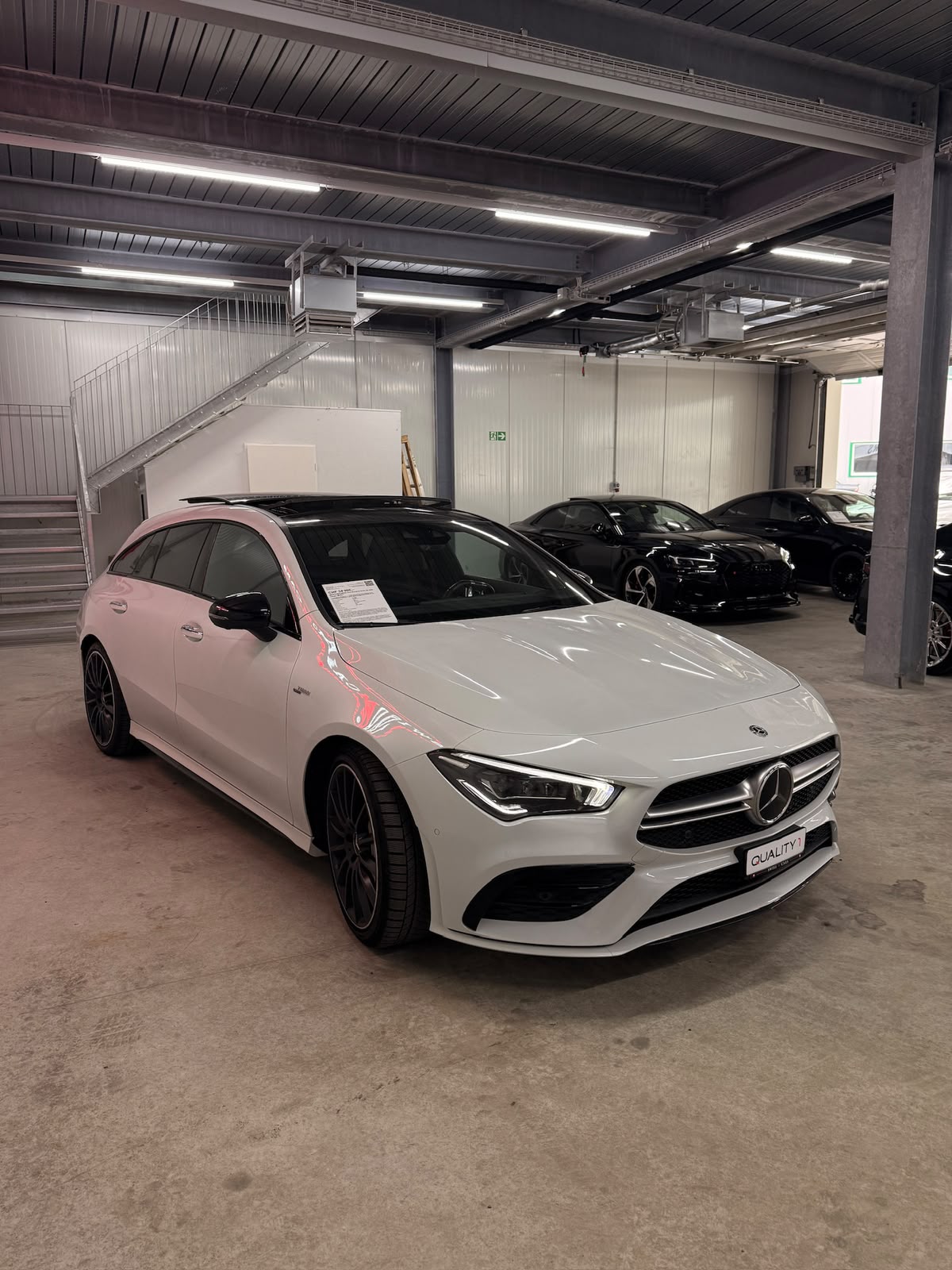 MERCEDES-BENZ CLA Shooting Brake 35 AMG 4Matic 7G-DCT-showroom-element-2